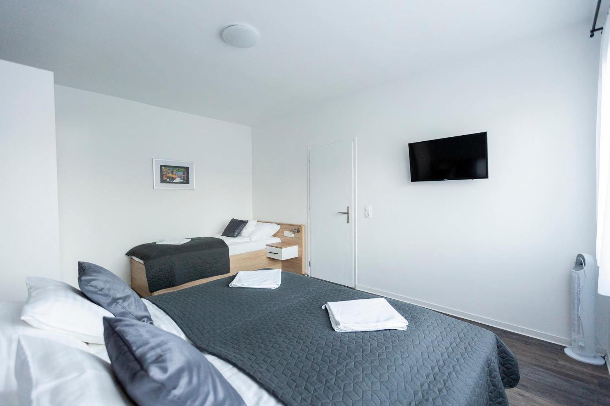 Horvath Apartman Fertőd Εξωτερικό φωτογραφία