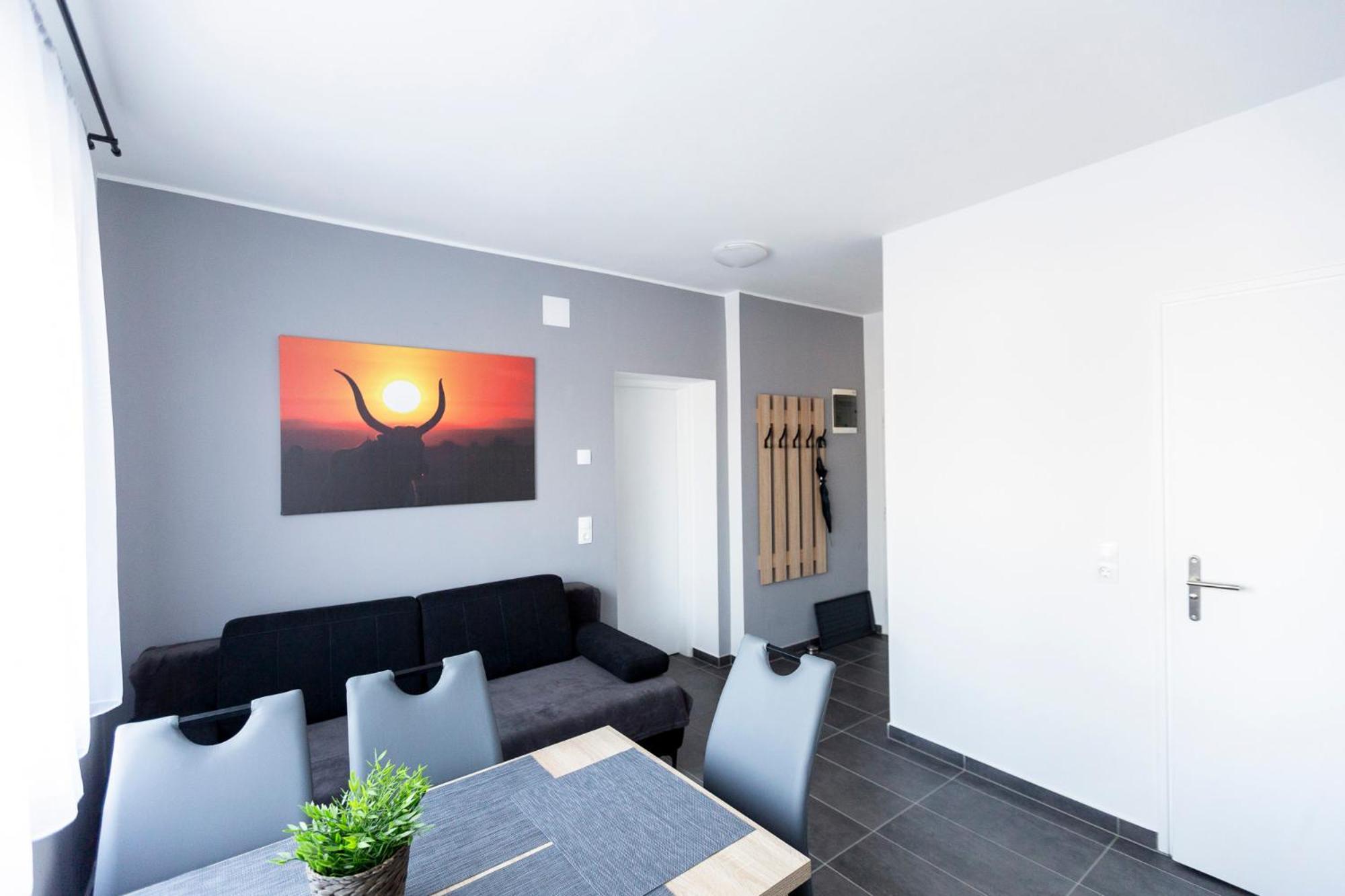 Horvath Apartman Fertőd Εξωτερικό φωτογραφία