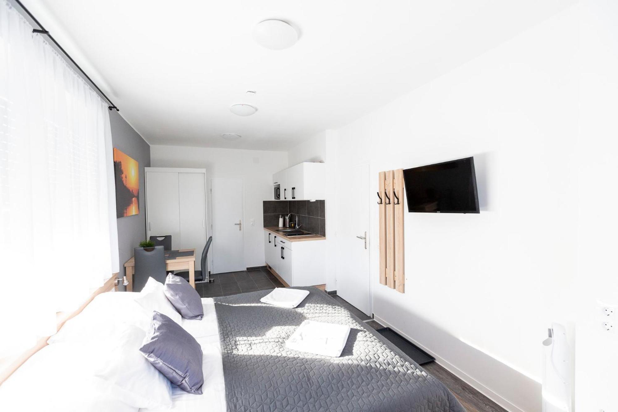 Horvath Apartman Fertőd Εξωτερικό φωτογραφία