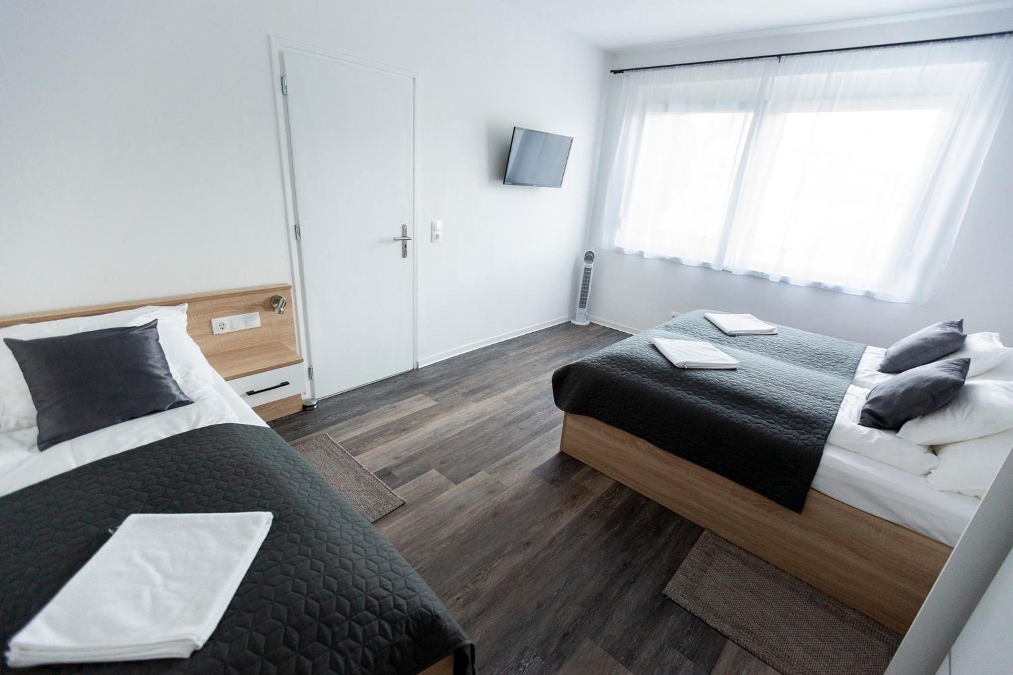 Horvath Apartman Fertőd Εξωτερικό φωτογραφία
